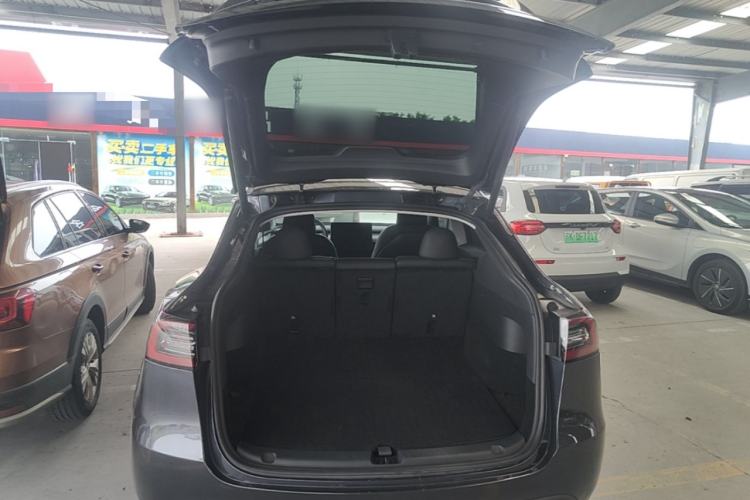 Used Tesla Model Y 2024 Rear-Wheel-Drive Version Trunk