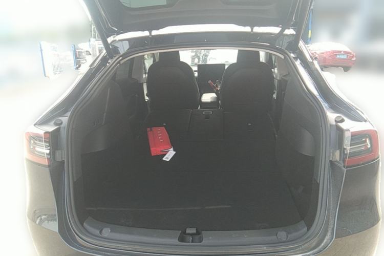 Used Tesla Model Y 2024 Rear-Wheel-Drive Version Trunk