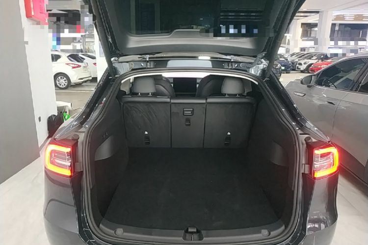 Used Tesla Model Y 2024 Rear-Wheel-Drive Version Trunk