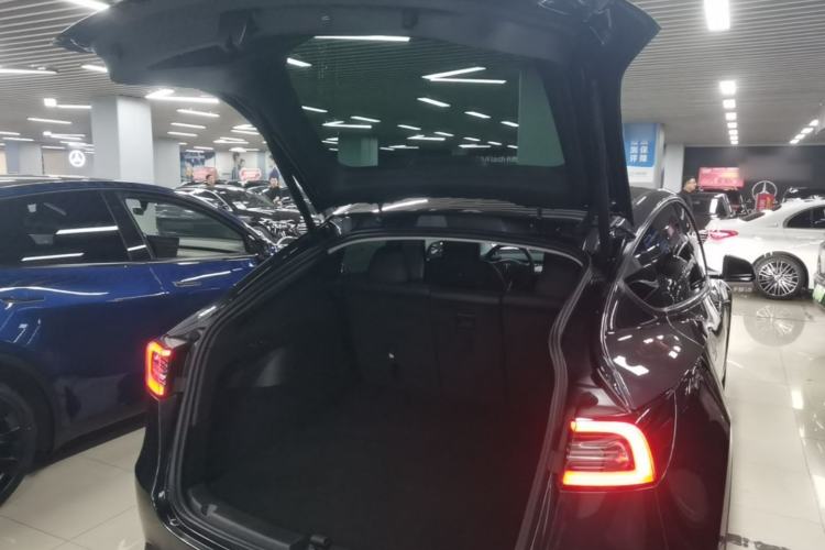 Used Tesla Model Y 2024 Rear-Wheel-Drive Version Trunk