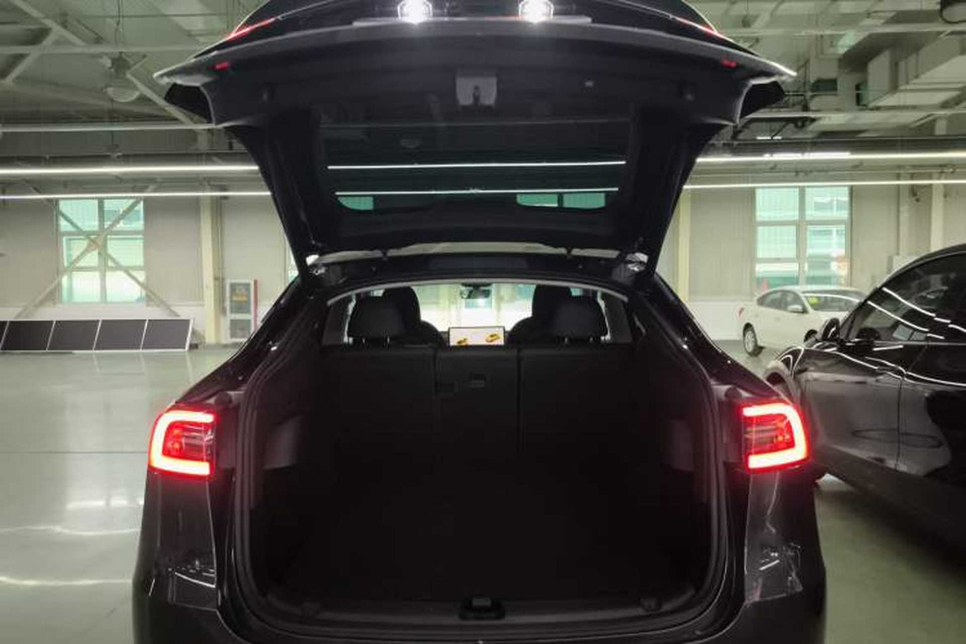 Used Tesla Model Y 2024 Rear-Wheel-Drive Version Trunk