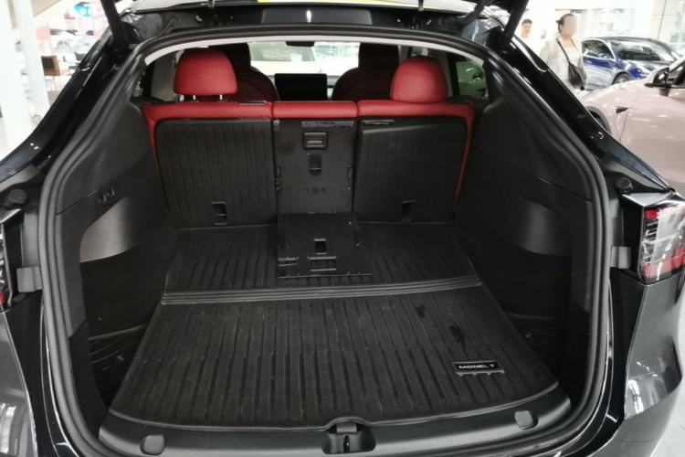 Used Tesla Model Y 2024 Rear-Wheel-Drive Version Trunk