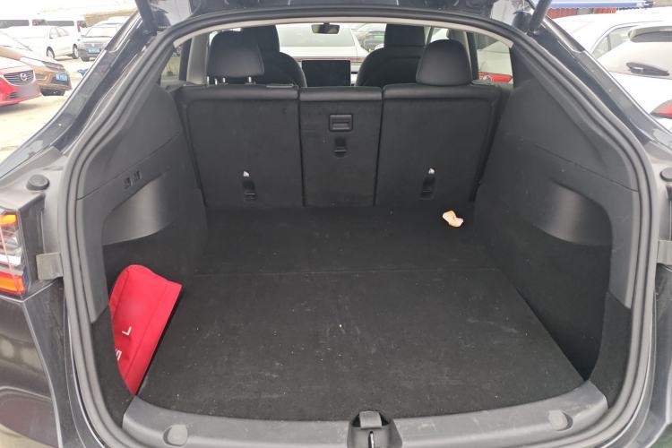 Used Tesla Model Y 2024 Rear-Wheel-Drive Version Trunk