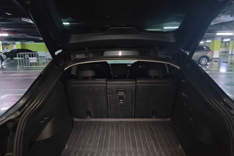 Used Tesla Model Y 2024 Rear-Wheel-Drive Version Trunk