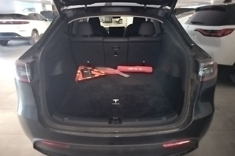 Used Tesla Model Y 2024 Rear-Wheel-Drive Version Trunk
