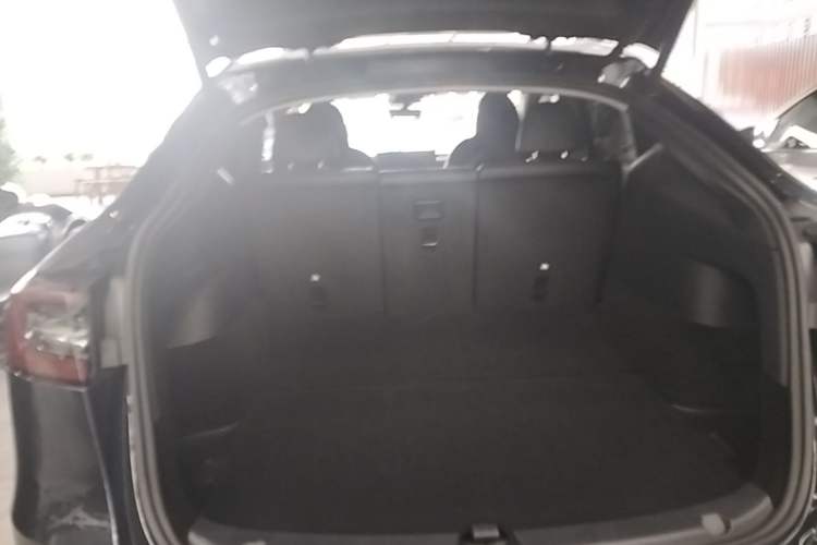 Used Tesla Model Y 2024 Long-Range All-Wheel-Drive Version Trunk