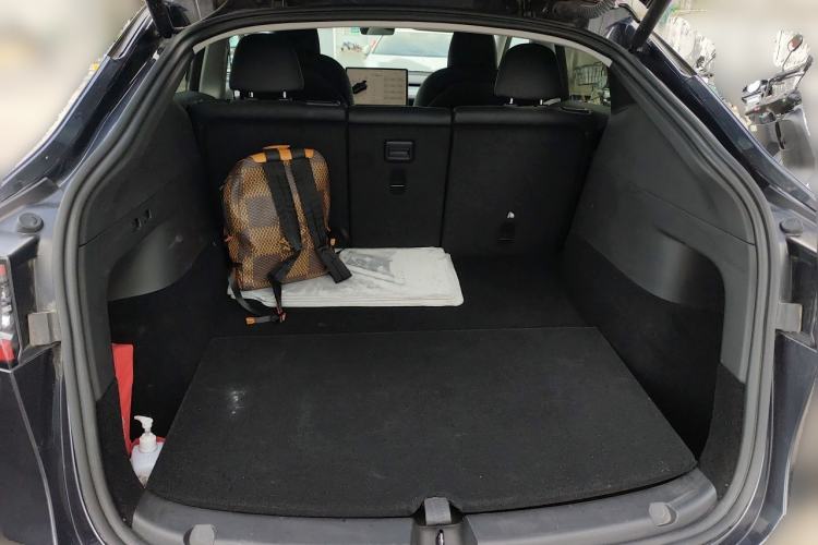 Used Tesla Model Y 2024 Rear-Wheel-Drive Version Trunk