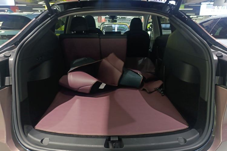 Used Tesla Model Y 2024 Rear-Wheel-Drive Version Trunk