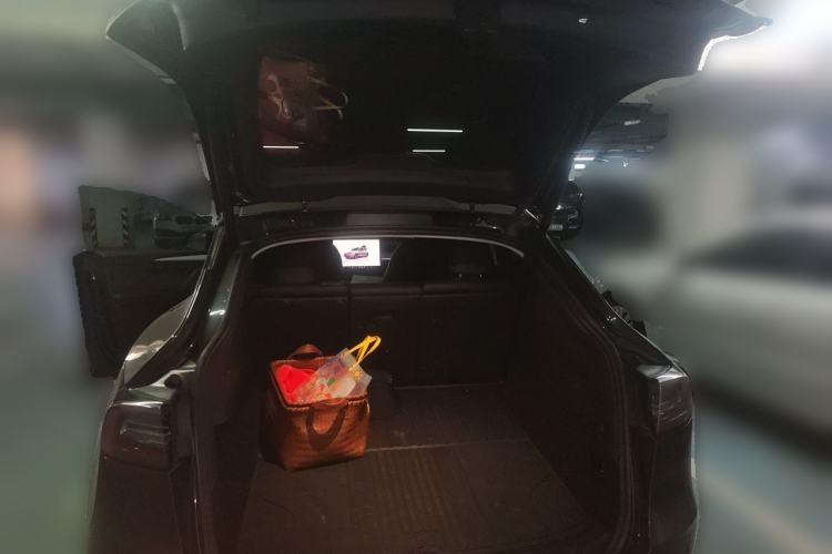 Used Tesla Model Y 2024 Rear-Wheel-Drive Version Trunk