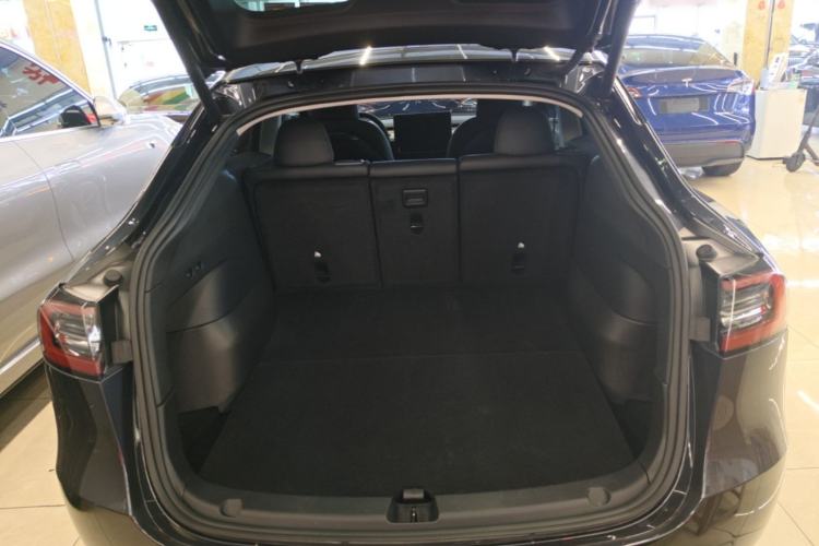 Used Tesla Model Y 2024 Rear-Wheel-Drive Version Trunk