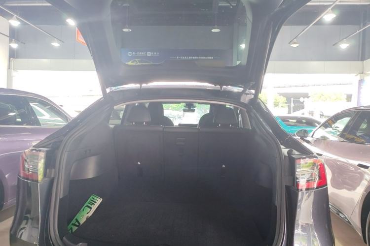 Used Tesla Model Y 2024 Rear-Wheel-Drive Version Trunk
