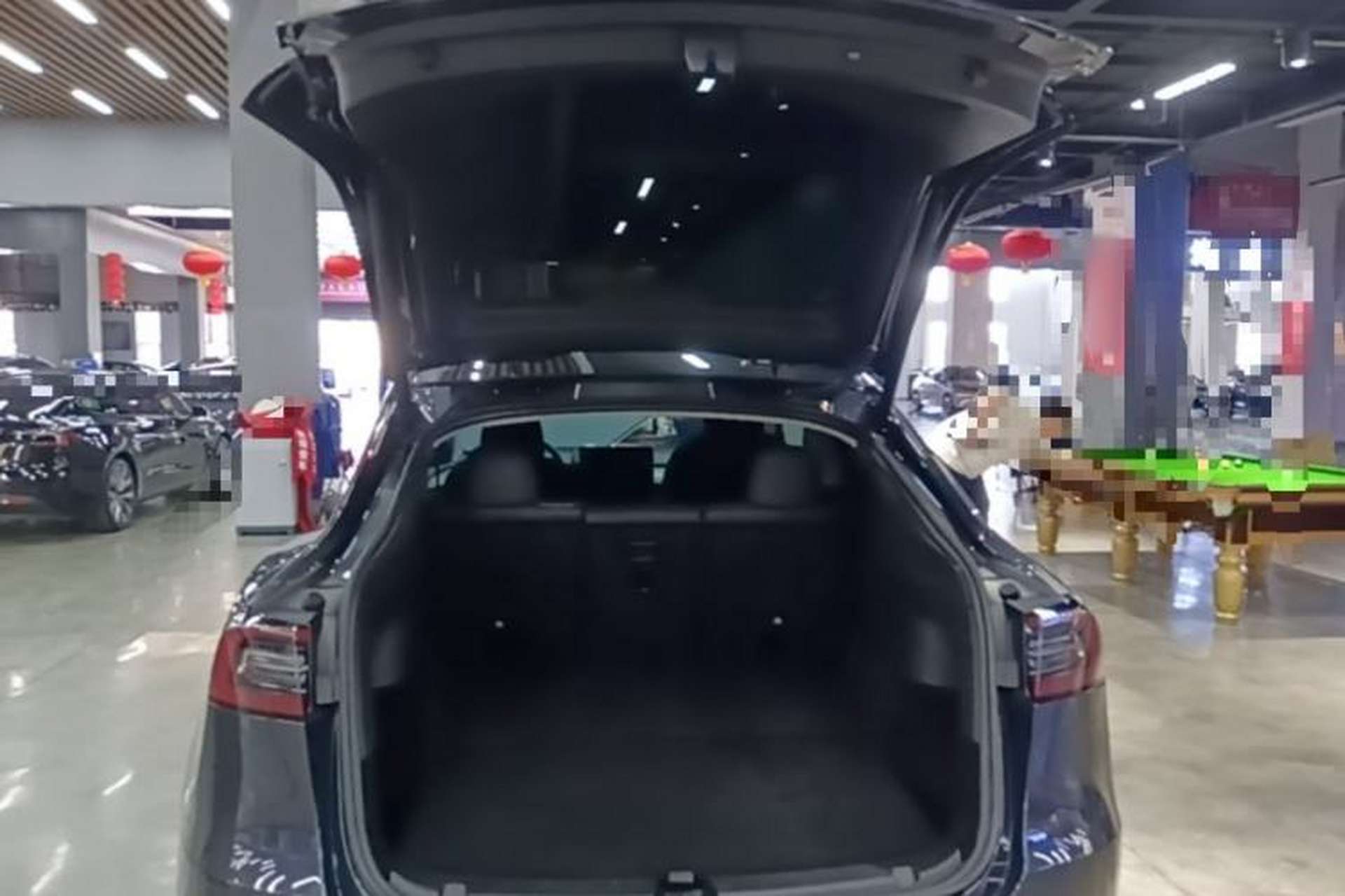 Used Tesla Model Y 2024 Rear-Wheel-Drive Version Trunk