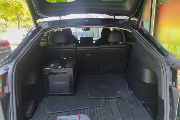 Used Tesla Model Y 2024 Rear-Wheel-Drive Version Trunk