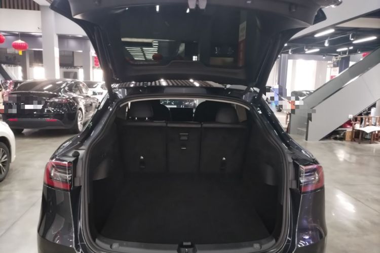 Used Tesla Model Y 2024 Rear-Wheel-Drive Version Trunk