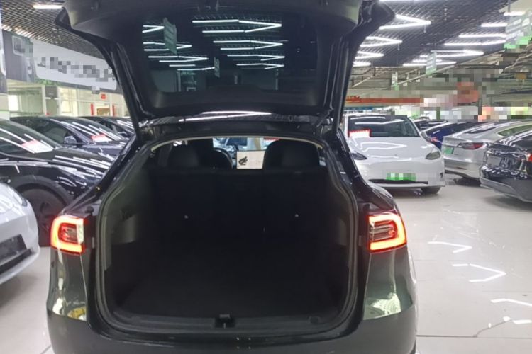 Used Tesla Model Y 2024 Rear-Wheel-Drive Version Trunk