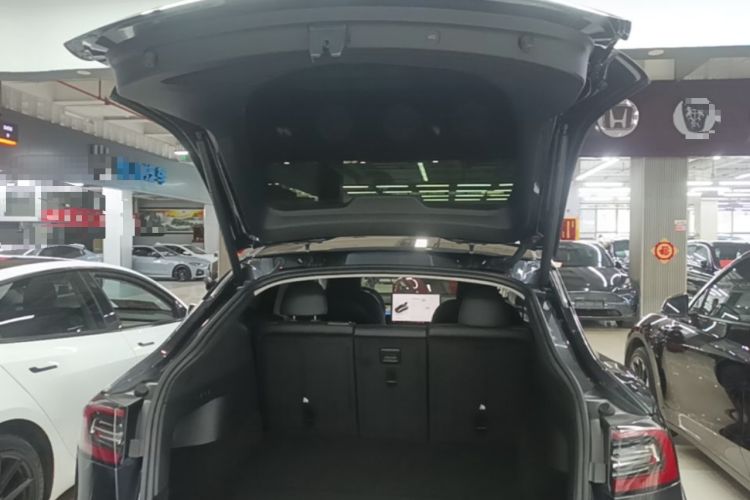 Used Tesla Model Y 2024 Rear-Wheel-Drive Version Trunk