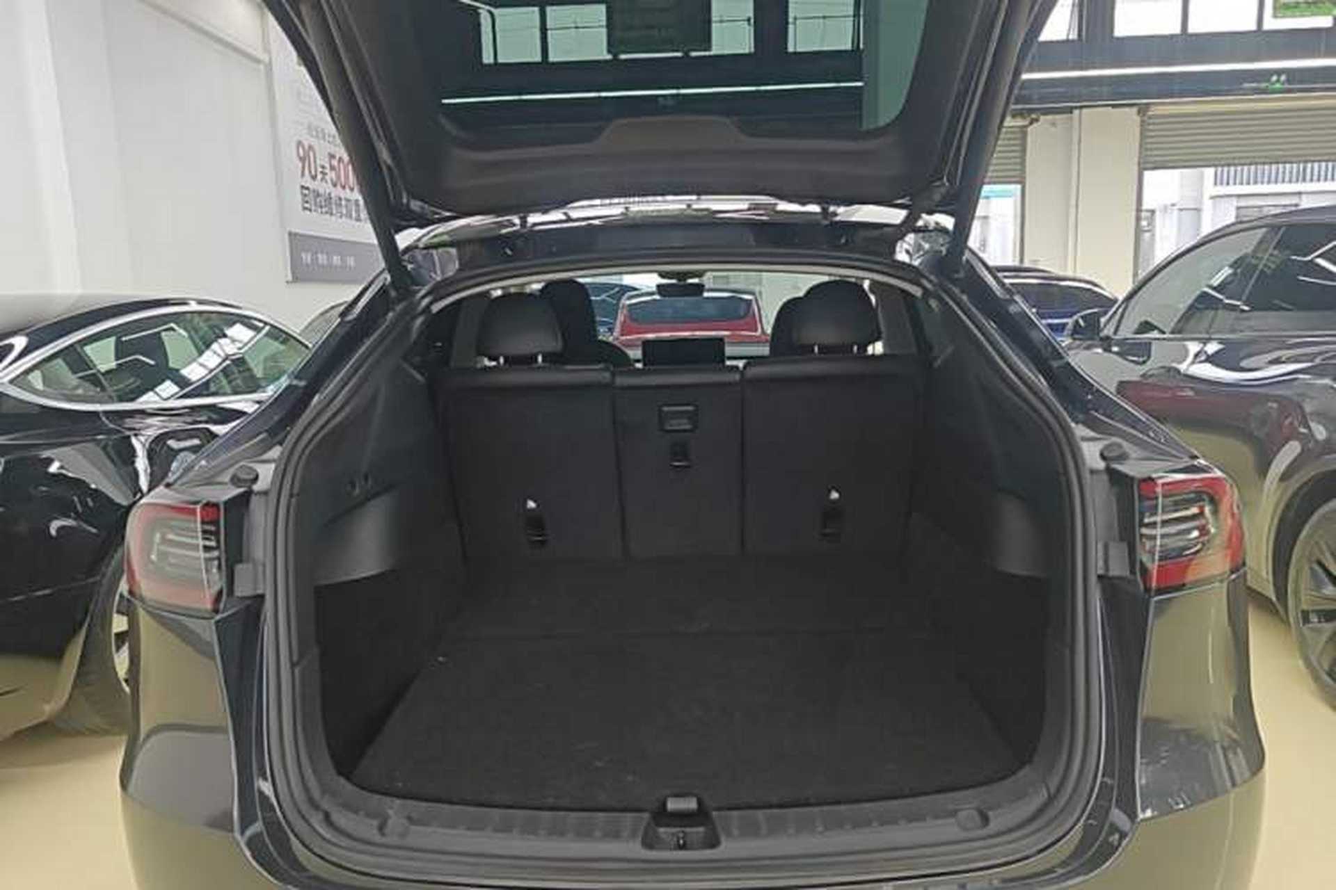 Used Tesla Model Y 2024 Rear-Wheel-Drive Version Trunk