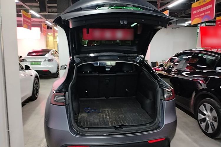 Used Tesla Model Y 2024 Rear-Wheel-Drive Version Trunk