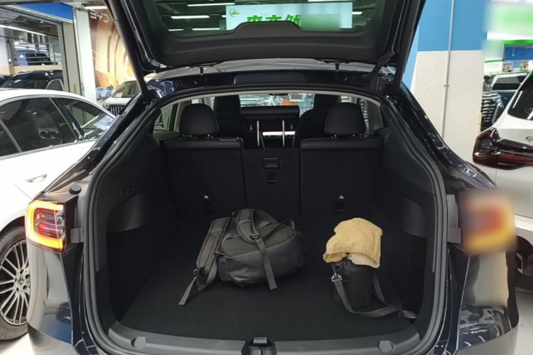 Used Tesla Model Y 2024 Rear-Wheel-Drive Version Trunk