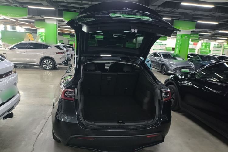 Used Tesla Model Y 2024 Rear-Wheel-Drive Version Trunk