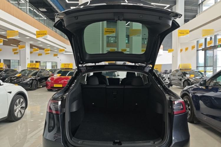 Used Tesla Model Y 2024 Rear-Wheel-Drive Version Trunk