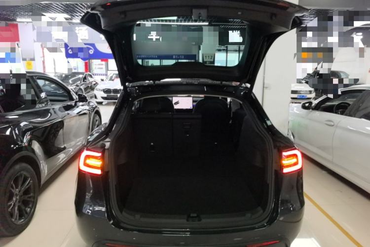 Used Tesla Model Y 2024 Rear-Wheel-Drive Version Trunk