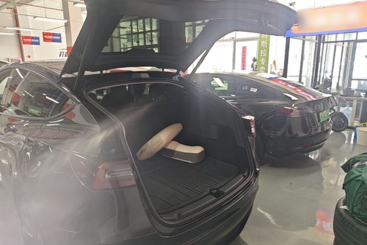 Used Tesla Model Y 2024 Rear-Wheel-Drive Version Trunk