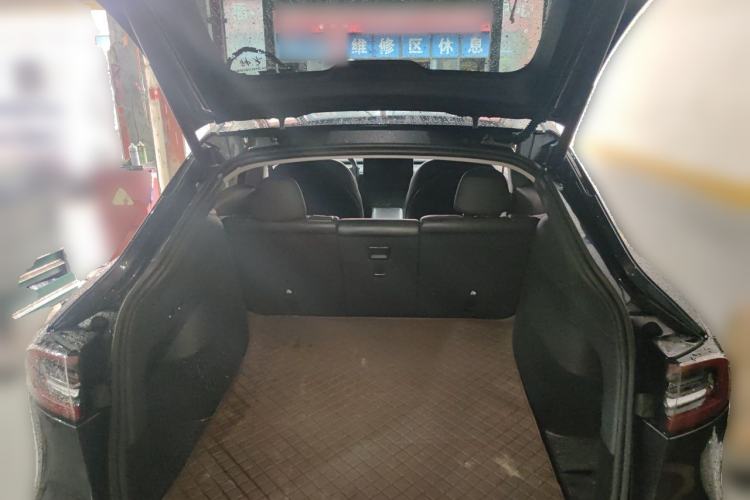 Used Tesla Model Y 2024 Rear-Wheel-Drive Version Trunk