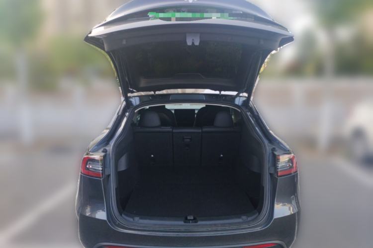 Used Tesla Model Y 2024 Rear-Wheel-Drive Version Trunk