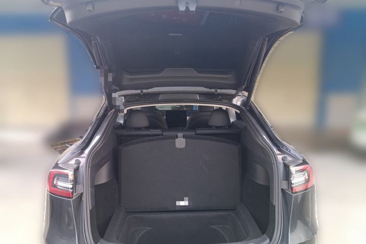 Used Tesla Model Y 2024 Rear-Wheel-Drive Version Trunk