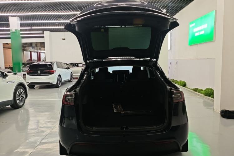 Used Tesla Model Y 2024 Rear-Wheel-Drive Version Trunk
