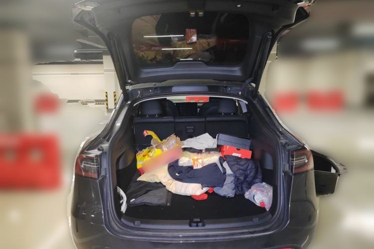 Used Tesla Model Y 2024 Rear-Wheel-Drive Version Trunk
