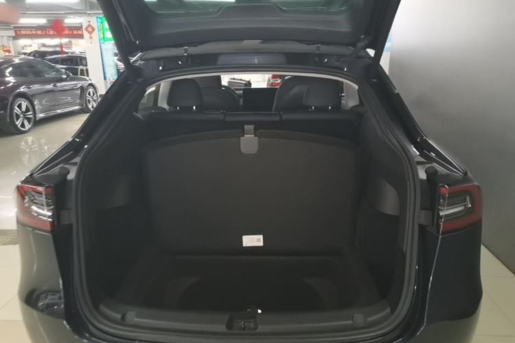 Used Tesla Model Y 2024 Rear-Wheel-Drive Version Trunk