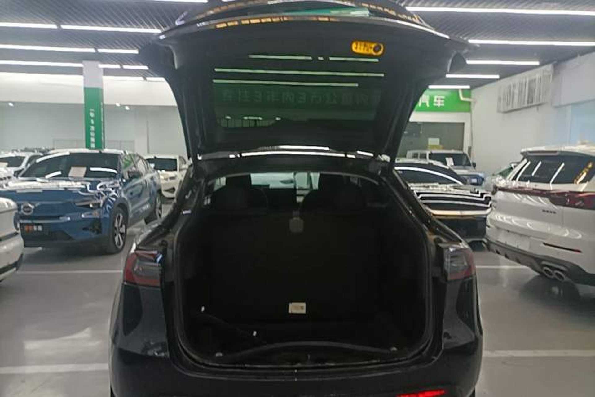 Used Tesla Model Y 2024 Rear-Wheel-Drive Version Trunk
