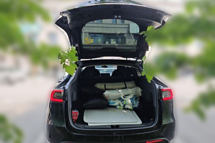 Used Tesla Model Y 2024 Rear-Wheel-Drive Version Trunk