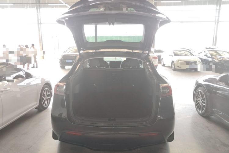 Used Tesla Model Y 2024 Rear-Wheel-Drive Version Trunk