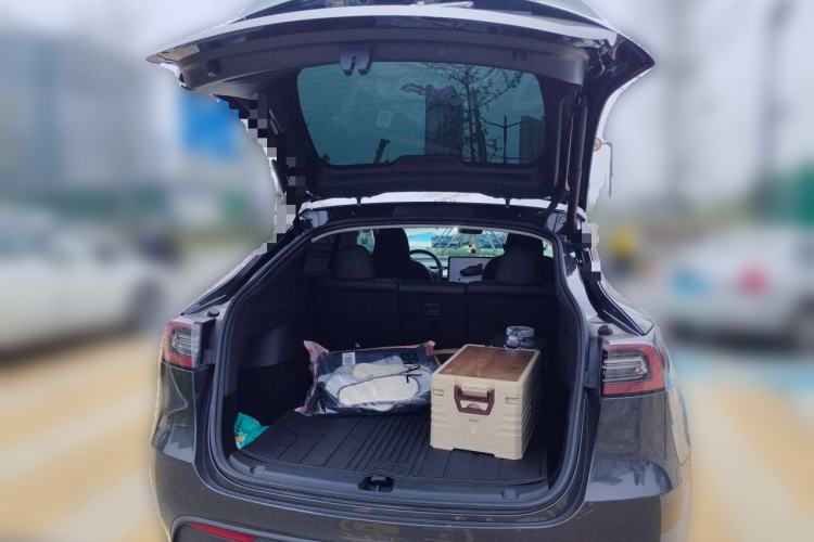 Used Tesla Model Y 2024 Rear-Wheel-Drive Version Trunk