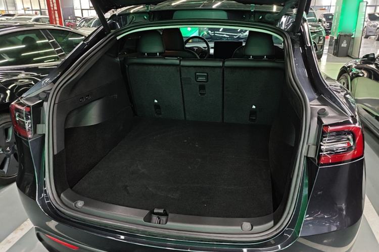 Used Tesla Model Y 2024 Rear-Wheel-Drive Version Trunk