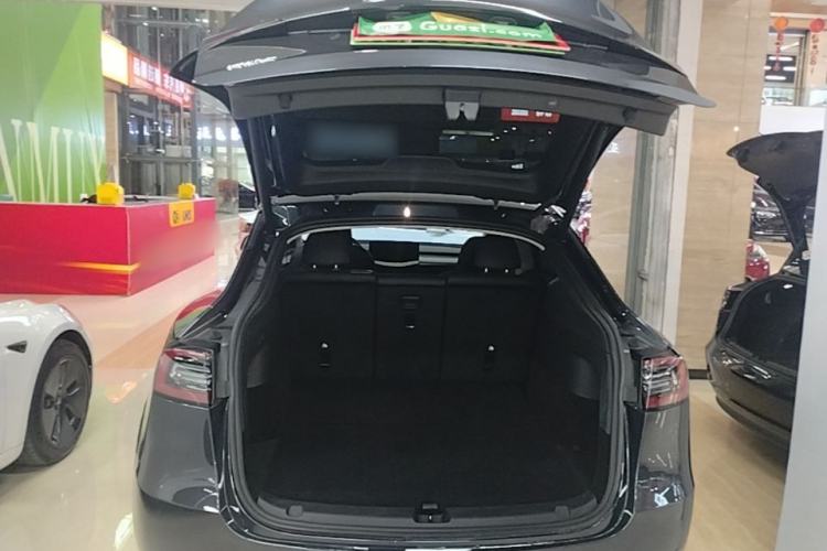 Used Tesla Model Y 2024 Rear-Wheel-Drive Version Trunk