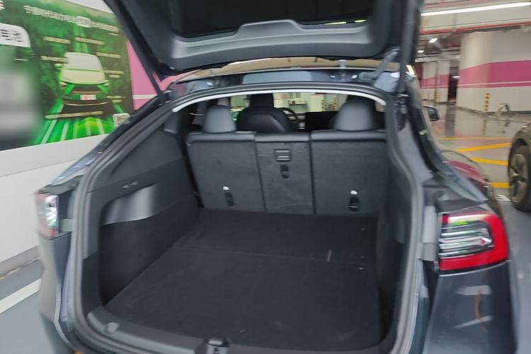 Used Tesla Model Y 2024 Rear-Wheel-Drive Version Trunk