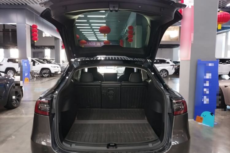 Used Tesla Model Y 2024 Rear-Wheel-Drive Version Trunk