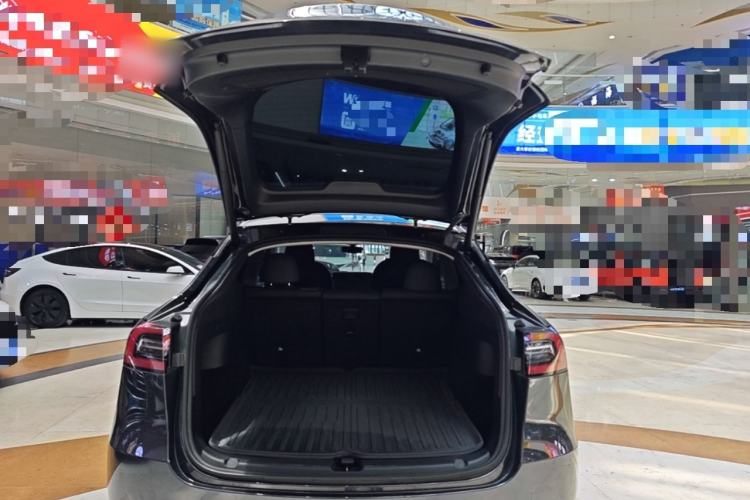 Used Tesla Model Y 2024 Rear-Wheel-Drive Version Trunk