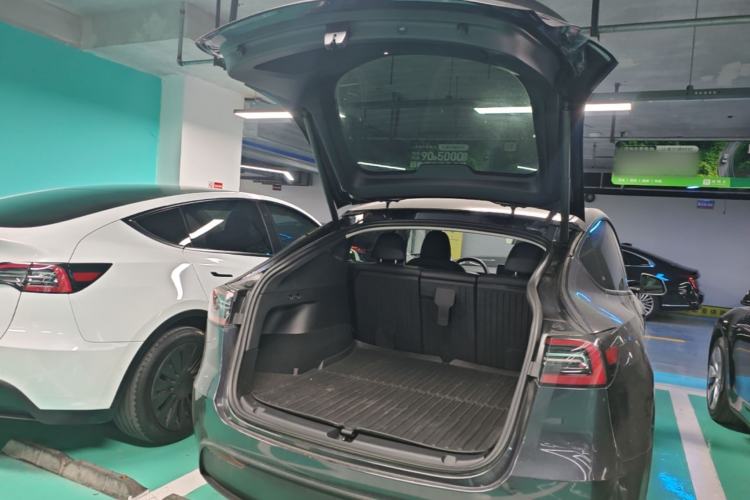 Used Tesla Model Y 2024 Rear-Wheel-Drive Version Trunk