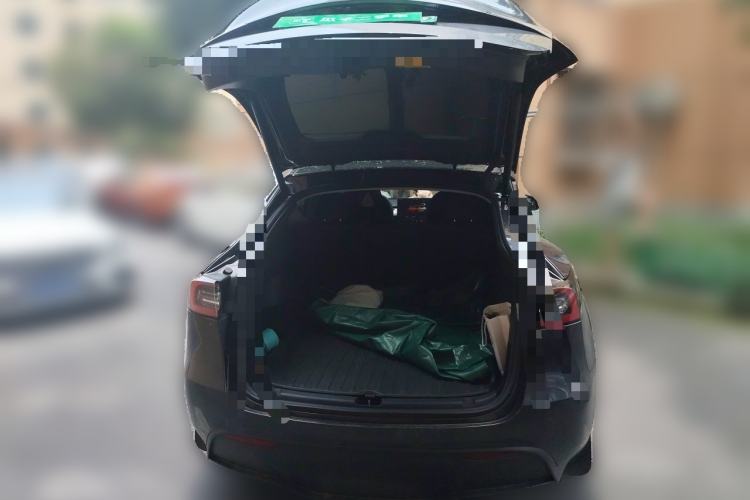 Used Tesla Model Y 2024 Rear-Wheel-Drive Version Trunk
