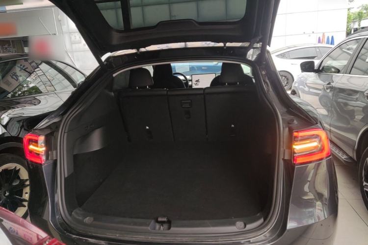 Used Tesla Model Y 2024 Rear-Wheel-Drive Version Trunk