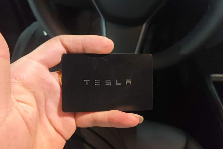Used Tesla Model Y 2024 Rear-Wheel-Drive Version Vehicle Key