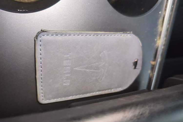 Used Tesla Model Y 2024 Rear-Wheel-Drive Version Vehicle Key