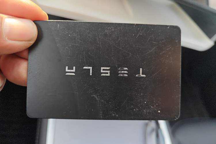 Used Tesla Model Y 2024 Rear-Wheel-Drive Version Vehicle Key
