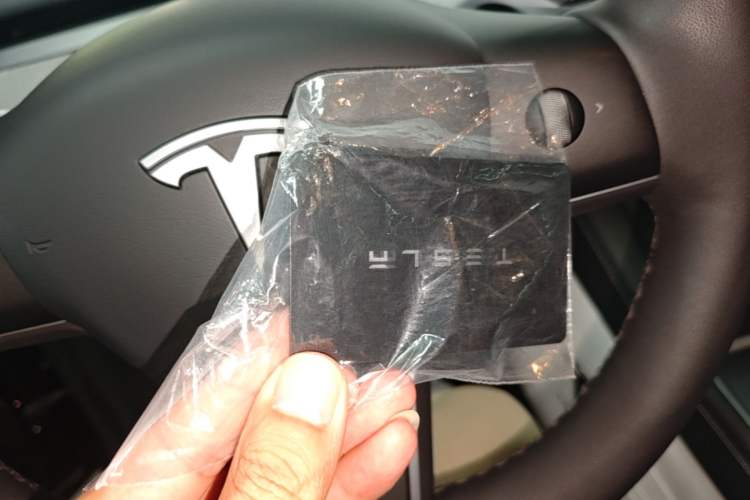 Used Tesla Model Y 2024 Rear-Wheel-Drive Version Vehicle Key