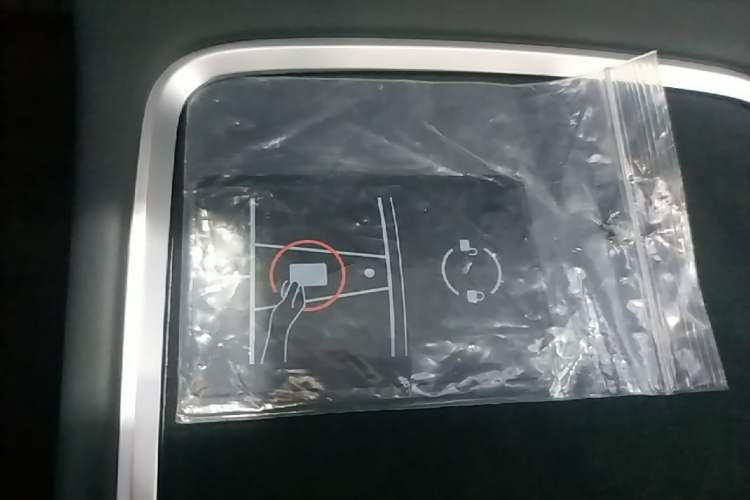 Used Tesla Model Y 2024 Rear-Wheel-Drive Version Vehicle Key